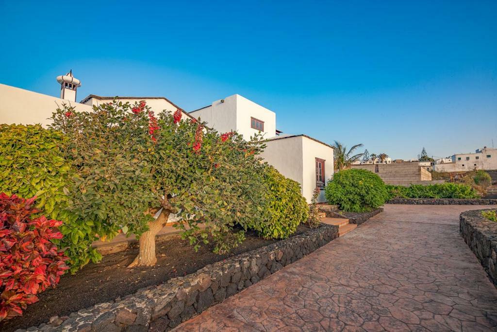 Villa Eloisa Тінахо Екстер'єр фото